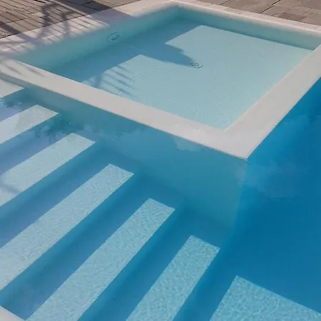 Hotel Leonardo 3*